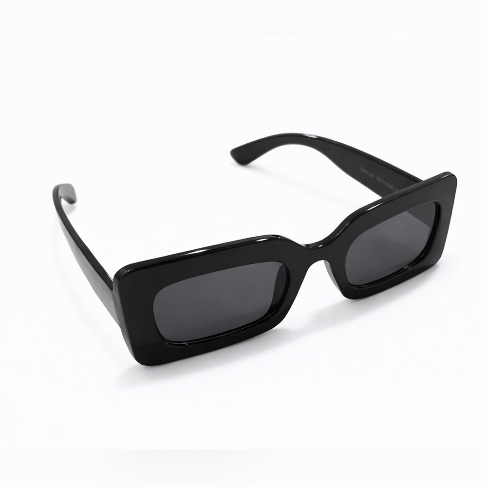 Black Rectangular Sunglasses